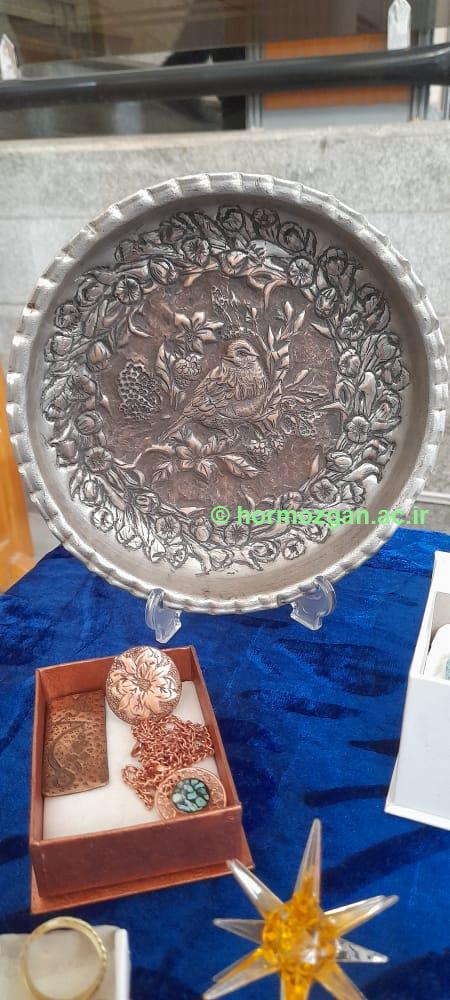 نمونه کار بانوی رتبه اول/ فرزانه مسجدی